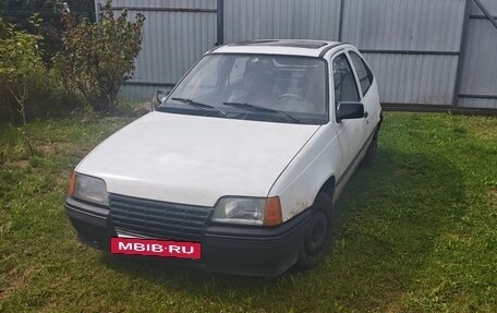 Opel Kadett E рестайлинг, 1988 год, 60 000 рублей, 2 фотография