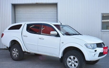 Mitsubishi L200 IV рестайлинг, 2012 год, 1 299 000 рублей, 2 фотография