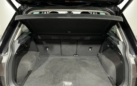 Volkswagen Tiguan II, 2021 год, 2 399 000 рублей, 19 фотография
