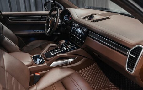 Porsche Cayenne III, 2018 год, 8 594 000 рублей, 22 фотография