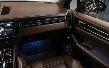 Porsche Cayenne III, 2018 год, 8 594 000 рублей, 33 фотография