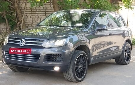 Volkswagen Touareg III, 2010 год, 1 450 000 рублей, 1 фотография