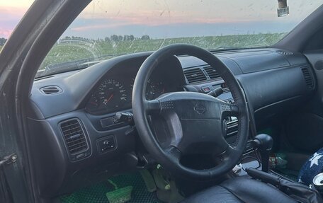 Nissan Maxima IV, 1999 год, 290 000 рублей, 11 фотография