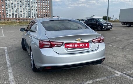 Chevrolet Malibu IX, 2019 год, 1 800 000 рублей, 3 фотография