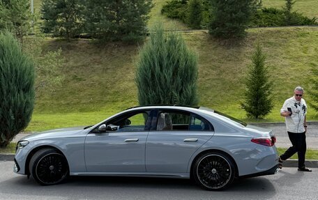 Mercedes-Benz E-Класс, 2026 год, 9 800 000 рублей, 2 фотография