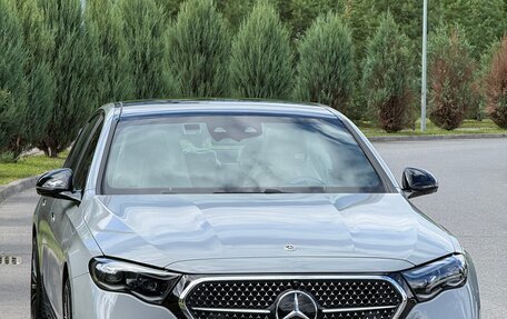 Mercedes-Benz E-Класс, 2026 год, 9 800 000 рублей, 3 фотография