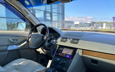 Volvo XC90 II рестайлинг, 2004 год, 690 000 рублей, 23 фотография