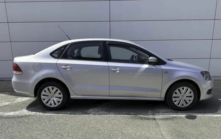 Volkswagen Polo VI (EU Market), 2012 год, 560 000 рублей, 4 фотография