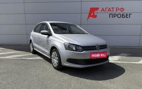 Volkswagen Polo VI (EU Market), 2012 год, 560 000 рублей, 3 фотография