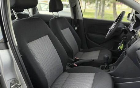 Volkswagen Polo VI (EU Market), 2012 год, 560 000 рублей, 15 фотография