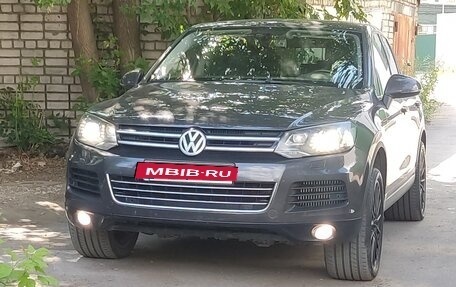 Volkswagen Touareg III, 2010 год, 1 450 000 рублей, 2 фотография