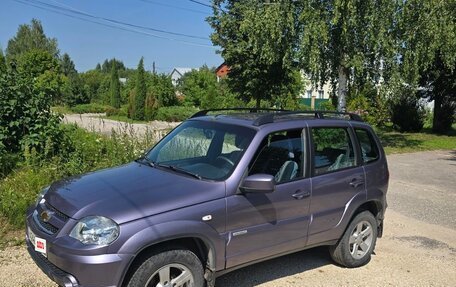 Chevrolet Niva I рестайлинг, 2016 год, 800 000 рублей, 2 фотография