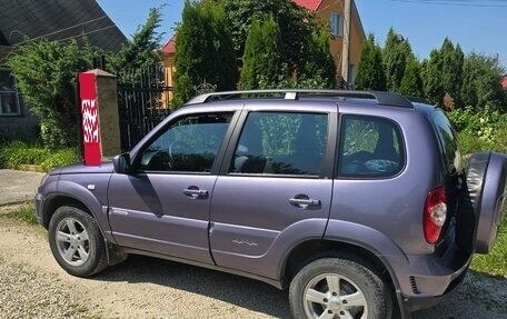 Chevrolet Niva I рестайлинг, 2016 год, 800 000 рублей, 3 фотография