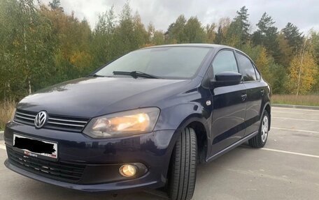 Volkswagen Polo VI (EU Market), 2013 год, 410 000 рублей, 2 фотография