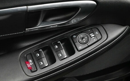 Hyundai Sonata VIII, 2019 год, 2 400 000 рублей, 13 фотография