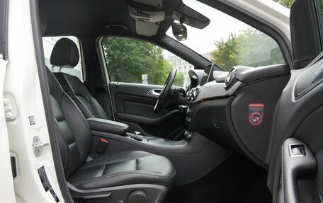 Mercedes-Benz B-Класс, 2015 год, 1 050 000 рублей, 19 фотография
