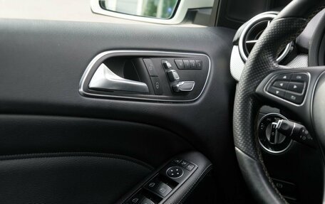 Mercedes-Benz B-Класс, 2015 год, 1 050 000 рублей, 17 фотография