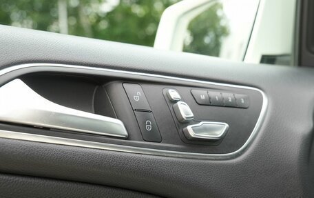 Mercedes-Benz B-Класс, 2015 год, 1 050 000 рублей, 29 фотография