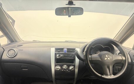 Mitsubishi Colt VI рестайлинг, 2003 год, 459 000 рублей, 14 фотография