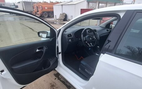 Volkswagen Polo VI (EU Market), 2019 год, 1 300 000 рублей, 8 фотография