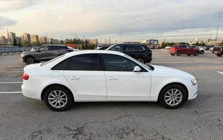 Audi A4, 2012 год, 1 050 000 рублей, 4 фотография