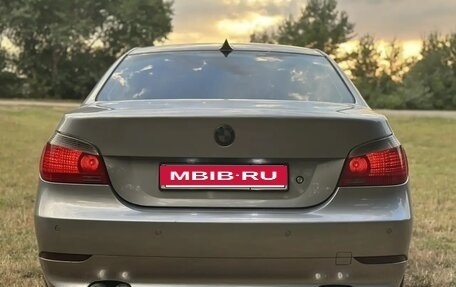 BMW 5 серия, 2004 год, 915 000 рублей, 5 фотография