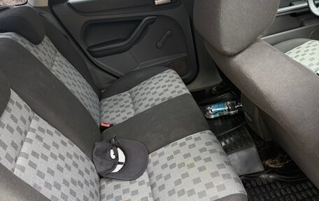 Ford Focus II рестайлинг, 2006 год, 370 000 рублей, 11 фотография