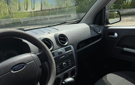Ford Fusion I, 2010 год, 600 000 рублей, 16 фотография