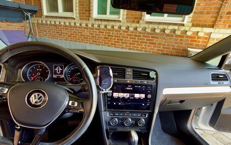 Volkswagen Golf VII, 2018 год, 2 200 000 рублей, 18 фотография