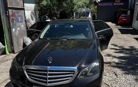 Mercedes-Benz E-Класс, 2013 год, 1 800 000 рублей, 3 фотография
