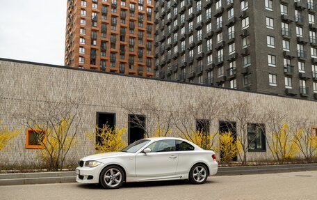 BMW 1 серия, 2008 год, 2 000 000 рублей, 2 фотография