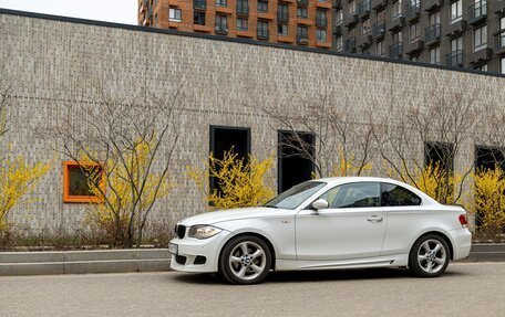 BMW 1 серия, 2008 год, 2 000 000 рублей, 5 фотография