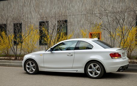 BMW 1 серия, 2008 год, 2 000 000 рублей, 4 фотография