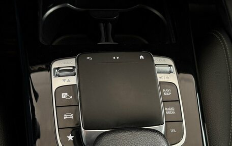 Mercedes-Benz A-Класс, 2019 год, 2 065 000 рублей, 12 фотография