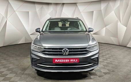 Volkswagen Tiguan II, 2021 год, 2 400 000 рублей, 7 фотография
