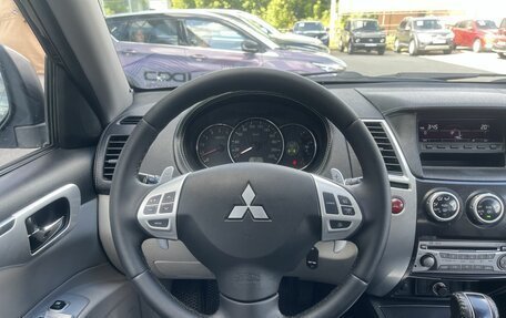 Mitsubishi Pajero Sport II рестайлинг, 2014 год, 1 850 000 рублей, 12 фотография
