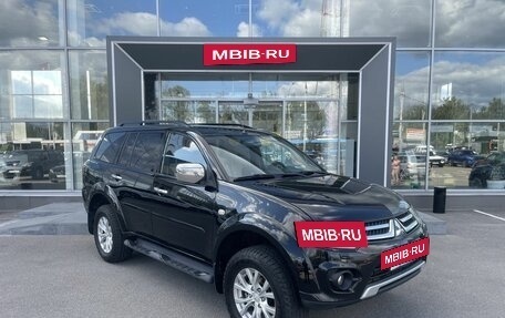 Mitsubishi Pajero Sport II рестайлинг, 2014 год, 1 850 000 рублей, 3 фотография