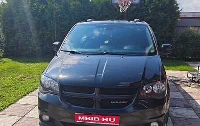 Dodge Caravan V, 2019 год, 2 100 000 рублей, 1 фотография