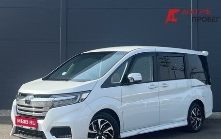 Honda Stepwgn IV, 2019 год, 1 980 000 рублей, 1 фотография