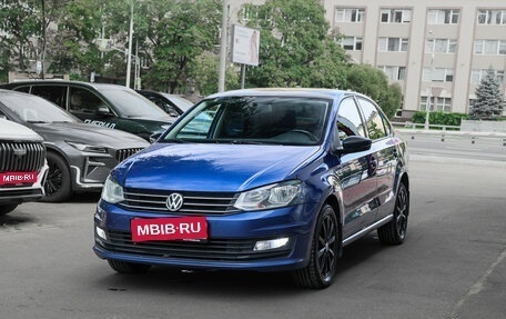 Volkswagen Polo VI (EU Market), 2019 год, 1 300 000 рублей, 1 фотография