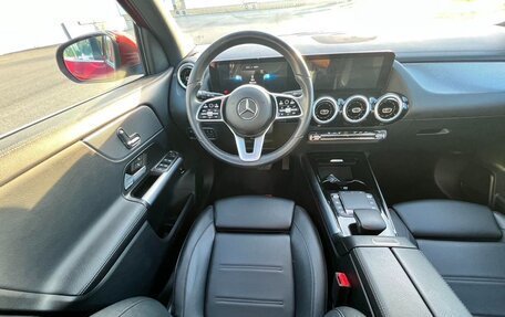 Mercedes-Benz GLA, 2023 год, 2 920 005 рублей, 10 фотография