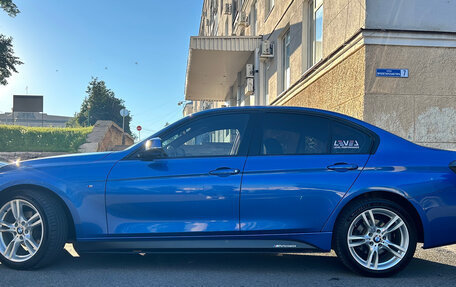 BMW 3 серия, 2018 год, 2 490 000 рублей, 2 фотография