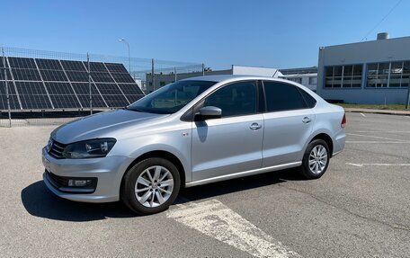 Volkswagen Polo VI (EU Market), 2017 год, 1 300 000 рублей, 2 фотография