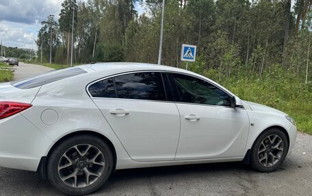 Opel Insignia II рестайлинг, 2011 год, 850 000 рублей, 2 фотография