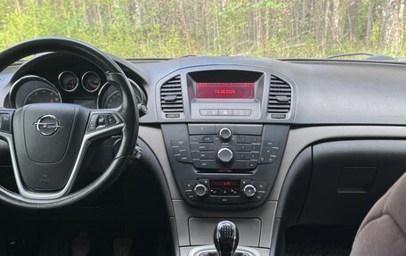 Opel Insignia II рестайлинг, 2011 год, 850 000 рублей, 9 фотография