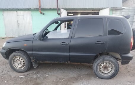 Chevrolet Niva I рестайлинг, 2004 год, 180 000 рублей, 4 фотография