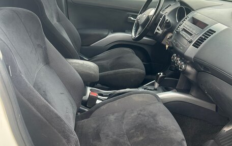 Mitsubishi Outlander III рестайлинг 3, 2011 год, 1 150 000 рублей, 6 фотография