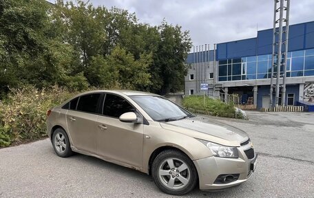 Chevrolet Cruze II, 2009 год, 340 000 рублей, 2 фотография