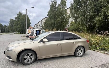 Chevrolet Cruze II, 2009 год, 340 000 рублей, 3 фотография