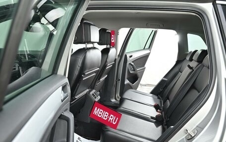 Volkswagen Tiguan II, 2017 год, 1 835 000 рублей, 10 фотография